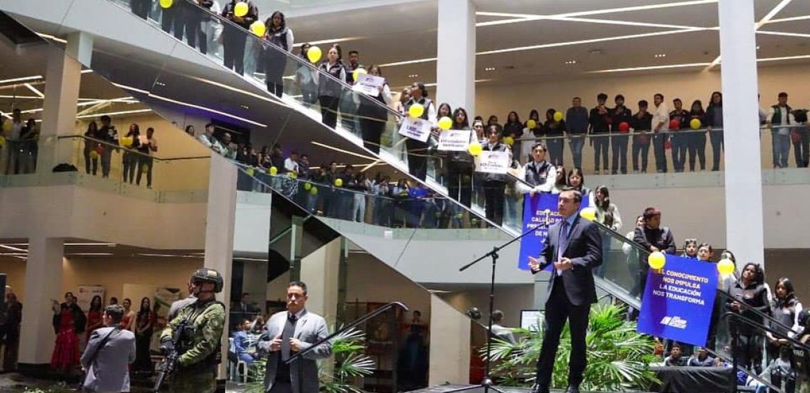 Presidente del Ecuador Daniel Noboa inaugura la primera fase del Centro Múltiple de Institutos